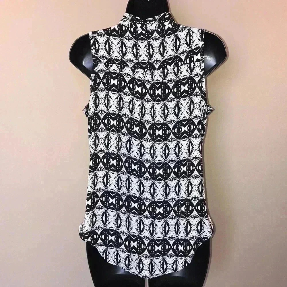 Olive & Oak Wrap Front Blouse Size XS - Picture 2 of 7